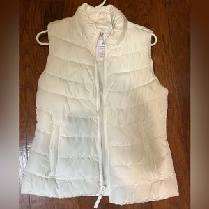 New Gap White Vest